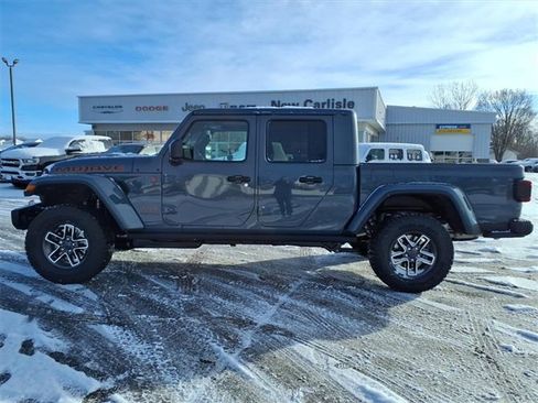 New 2026 Jeep Gladiator Mojave image 4