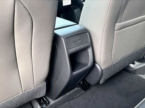 New 2026 Chevrolet Trax ACTIV w/ Driver Confidence Package FWD image 22