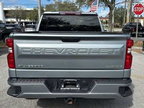 Used 2025 Chevrolet Silverado 1500 Custom image 6