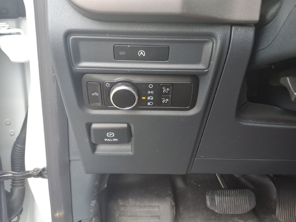 Used 2025 Ford F150 XL AWD/4WD image 20