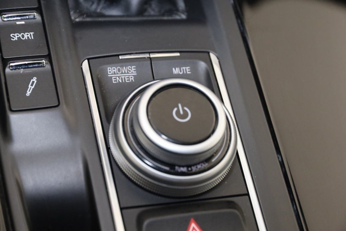 Used 2022 Maserati Levante Modena AWD/4WD image 26