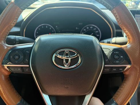 Used 2020 Toyota Avalon Limited w/ Advanced Safety Package FWD image 8