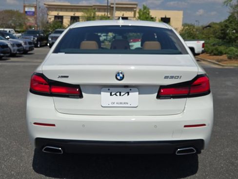 Used 2023 BMW 530i xDrive image 7