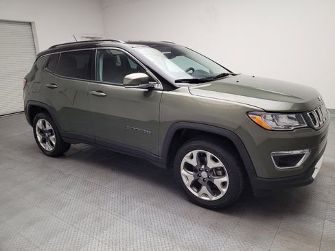 Used 2019 Jeep Compass Limited AWD/4WD image 11