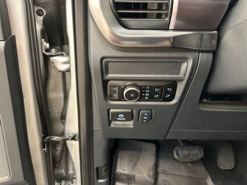 Certified 2025 Ford F150 Platinum w/ FX4 Off-Road Package image 42