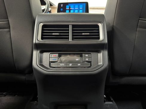 Used 2026 Volkswagen Atlas SE AWD/4WD image 19