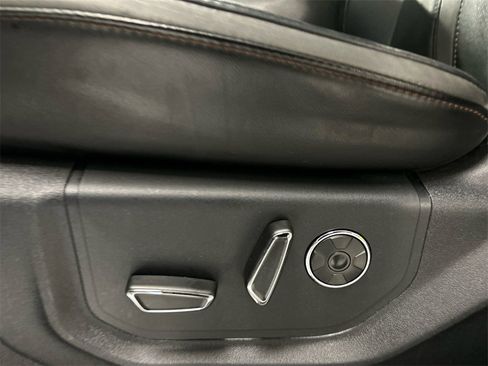 Used 2020 Ford F150 Platinum w/ Equipment Group 701A Luxury image 11