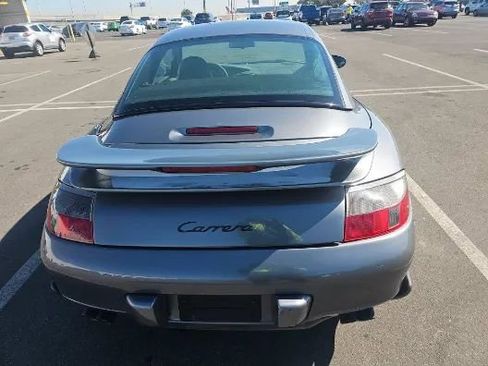 Used 2001 Porsche 911 Carrera 4 image 9