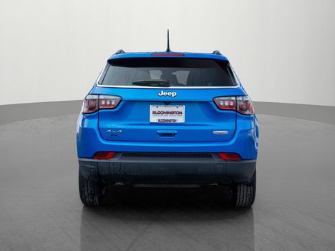 Used 2025 Jeep Compass Latitude image 6