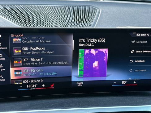 Certified 2023 BMW 330e w/ Convenience Package image 23