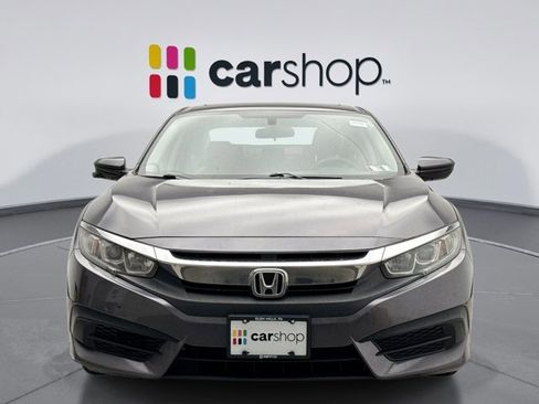 Used 2018 Honda Civic EX image 8