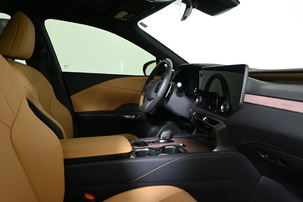 Used 2025 Lexus RX 350 Premium w/ Convenience Package AWD/4WD image 28