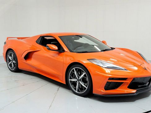 Certified 2021 Chevrolet Corvette Stingray Premium Conv w/ Z51 Performance Package RWD image 7