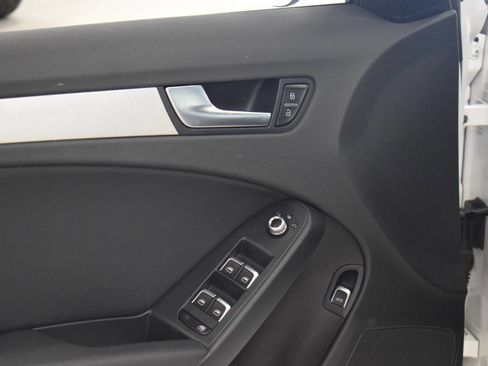 Used 2016 Audi A4 2.0T Premium image 33