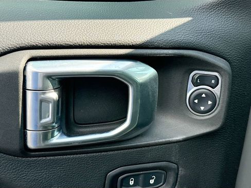 Used 2021 Jeep Wrangler Unlimited Rubicon 4xe w/ Cold Weather Group image 19