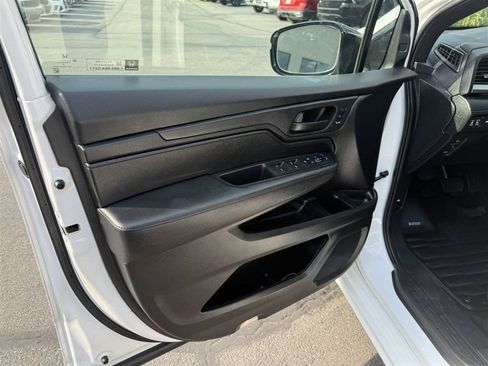 Used 2025 Honda Odyssey Sport-L image 10