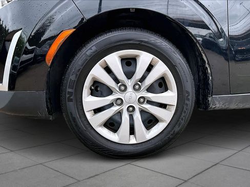 Used 2023 Kia Soul LX image 11