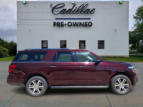 Used 2024 Ford Expedition Max Limited AWD/4WD image 2