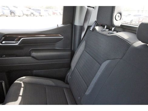 Used 2024 Chevrolet Silverado 1500 LT w/ Z71 Off-Road Package image 14