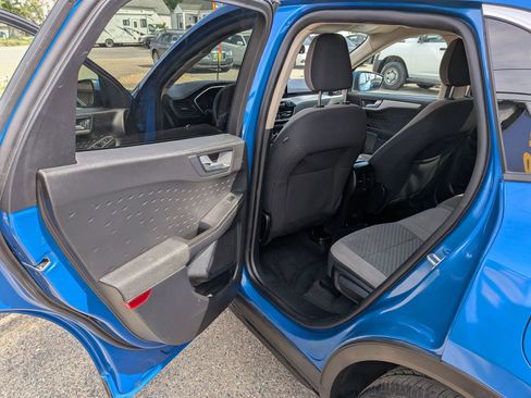 Used 2020 Ford Escape SE FWD image 24