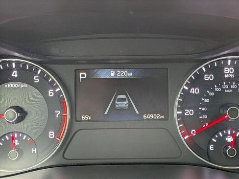 Used 2023 Kia Forte LX FWD image 11
