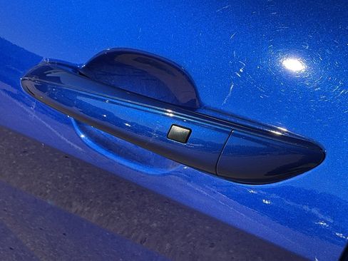 Used 2025 Hyundai Elantra SEL image 10