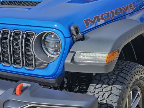 New 2026 Jeep Gladiator Mojave image 11