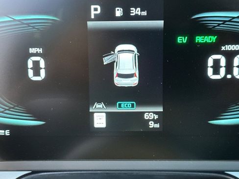 New 2026 Kia Niro LX FWD image 23