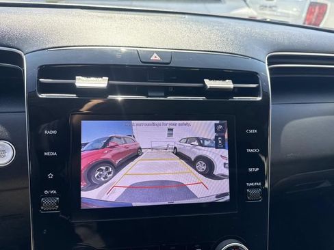 Certified 2022 Hyundai Tucson SEL AWD/4WD image 23