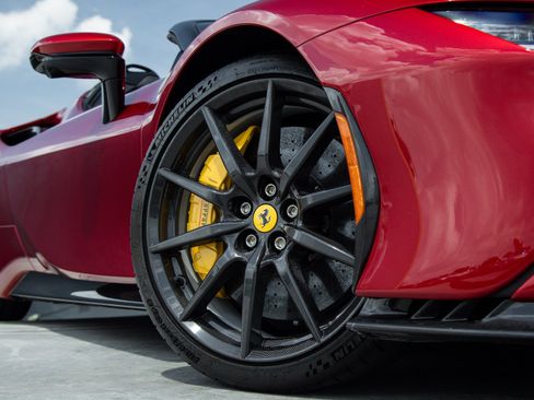 Certified 2025 Ferrari SF90 Spider AWD/4WD image 13