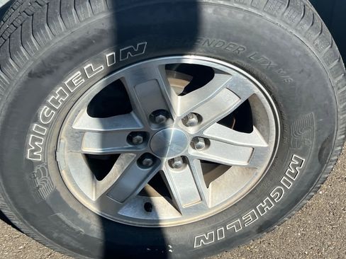 Used 2013 GMC Sierra 1500 SLE w/ Power Tech Package image 12