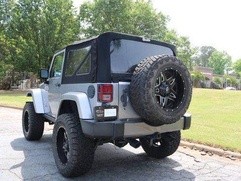 Used 2014 Jeep Wrangler Sport image 31