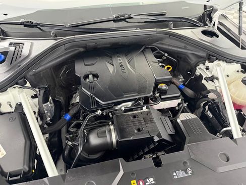 Used 2022 Genesis GV70 2.5T w/ Sport Prestige Package AWD/4WD image 35