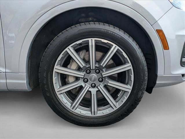 Used 2018 Audi Q7 3.0T Prestige w/ Prestige Package AWD/4WD image 22