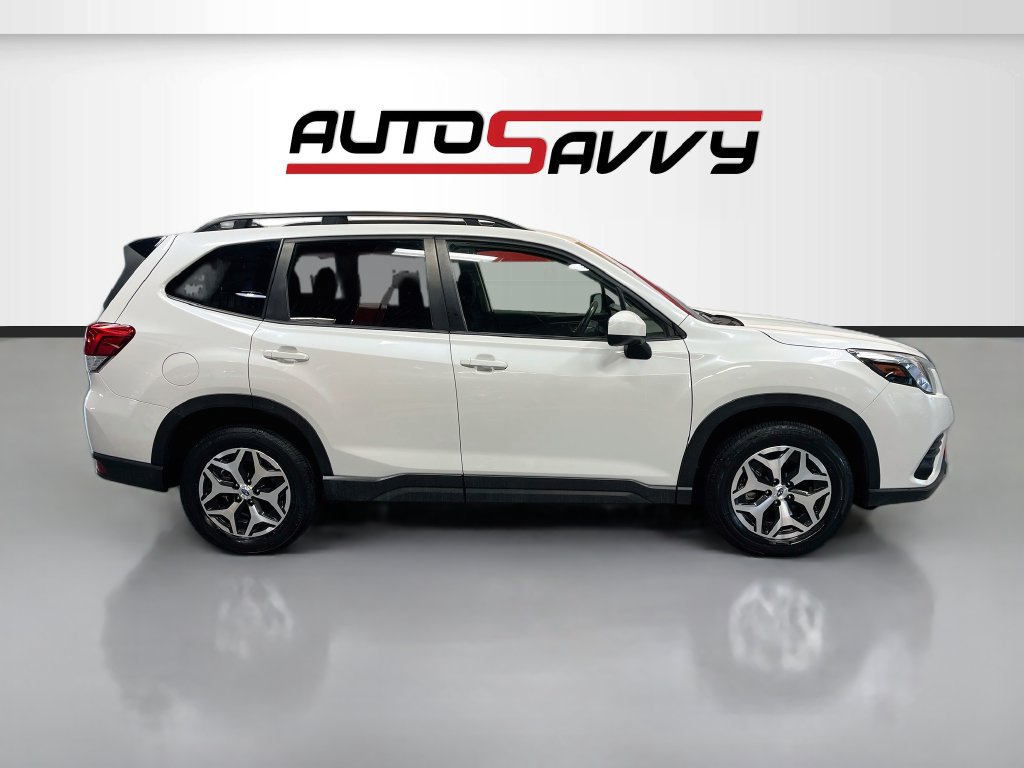 Used 2024 Subaru Forester Premium AWD/4WD image 8