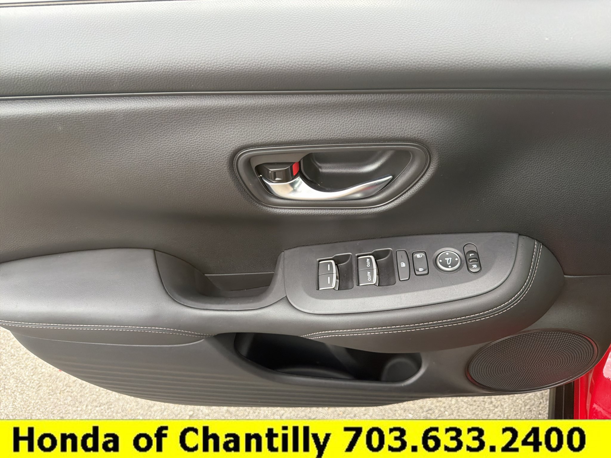 Certified 2025 Honda HR-V EX-L image 23