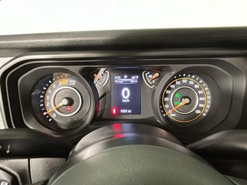 Used 2024 Jeep Wrangler Sport AWD/4WD image 16