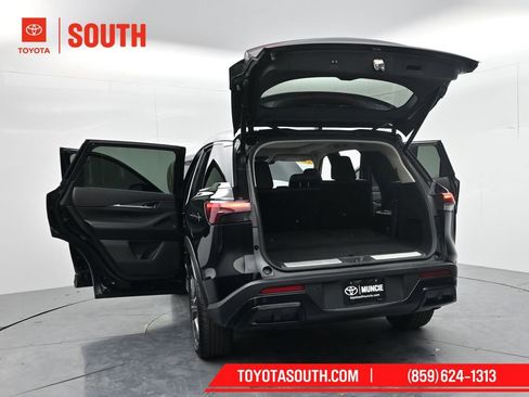 Used 2023 INFINITI QX60 Luxe image 68