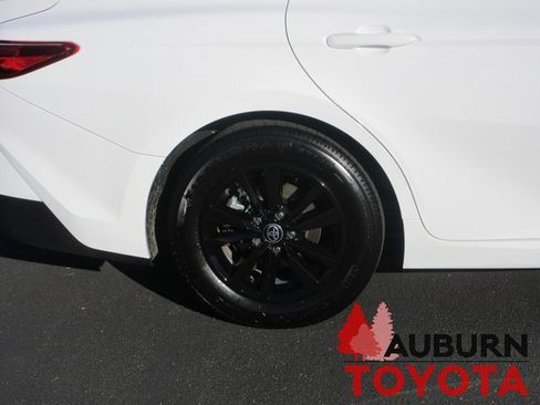 Certified 2025 Toyota Camry LE image 4