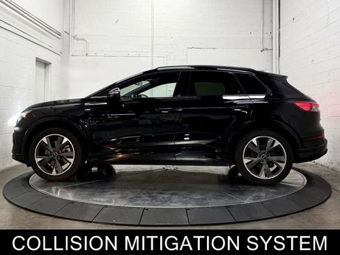Used 2024 Audi Q4 e-tron Premium Plus w/ Premium Plus image 6