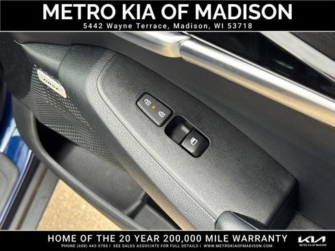 Used 2024 Kia Seltos SX w/ SX Sunroof Package AWD/4WD image 43