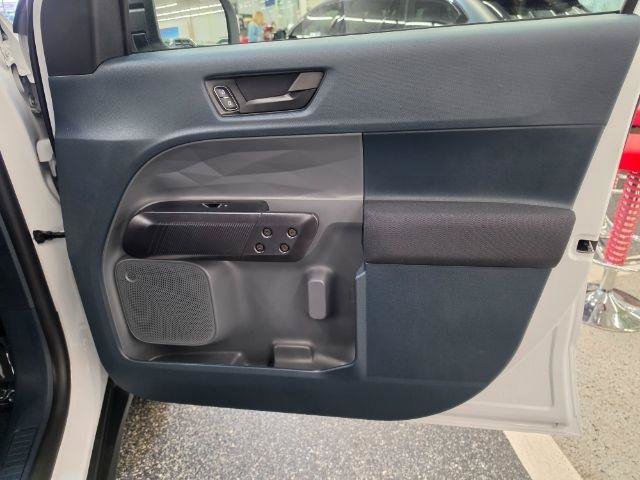 Used 2025 Ford Maverick XL w/ 4K Tow Package AWD/4WD image 30