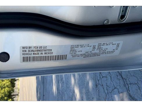 New 2025 Jeep Compass Latitude w/ Altitude Special Edition image 14