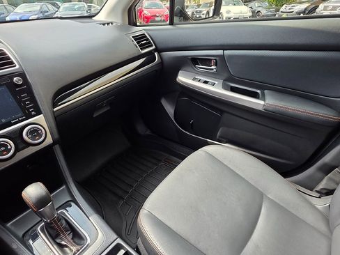 Used 2017 Subaru Crosstrek 2.0i Limited image 43