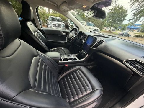 Used 2024 Ford Edge SEL AWD/4WD image 10