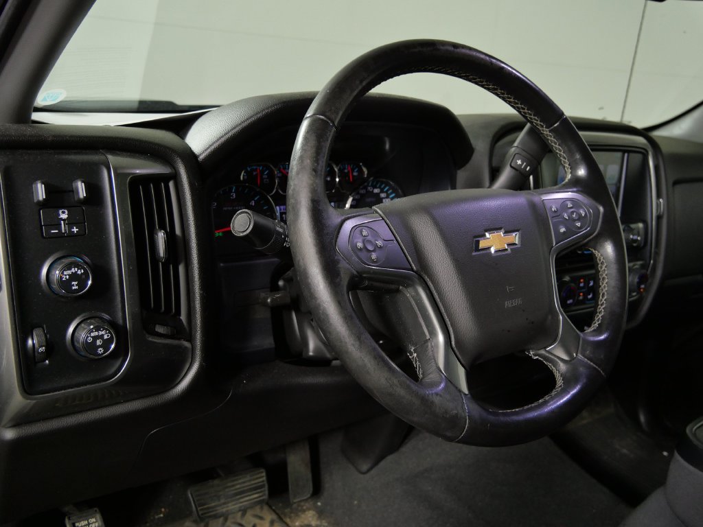 Used 2019 Chevrolet Silverado 1500 LT w/ All Star Edition AWD/4WD image 11