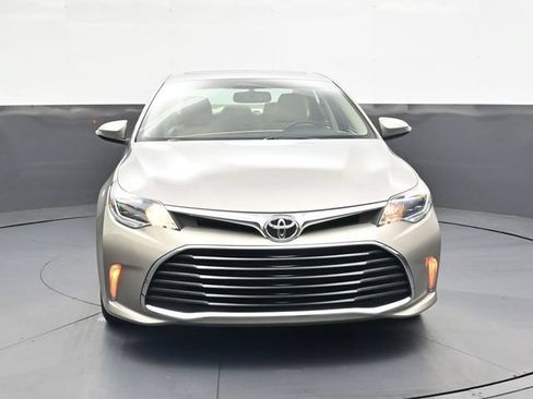 Used 2016 Toyota Avalon XLE Premium FWD image 10