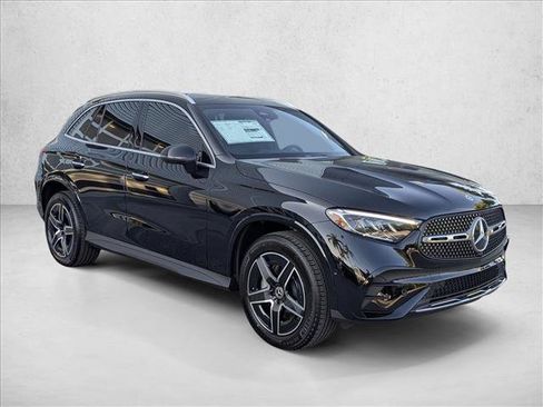 Used 2026 Mercedes-Benz GLC 300 image 6
