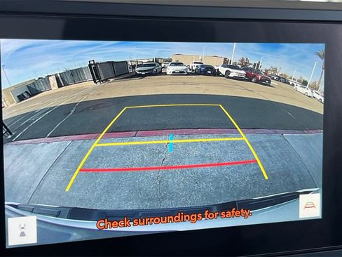 Certified 2025 Toyota Tacoma SR5 image 22