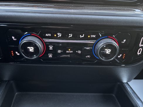 Used 2023 Chevrolet Silverado 1500 LT w/ Z71 Off-Road Package image 28